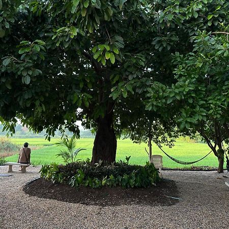 Ban Suweena Uthai Thani Exterior photo