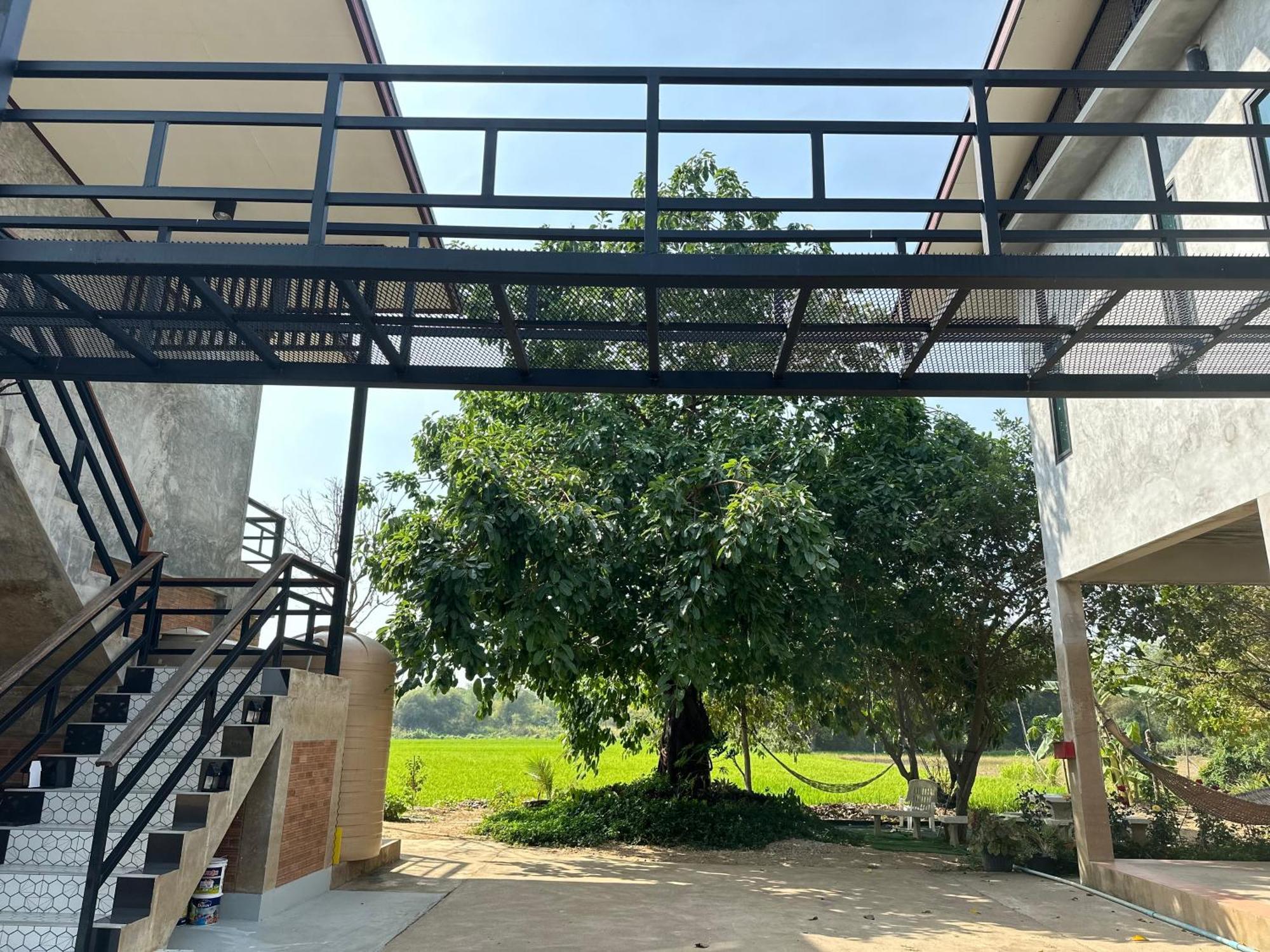 Ban Suweena Uthai Thani Exterior photo
